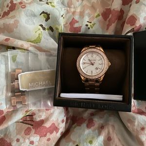 Micheal Kors Rose Gold Watch